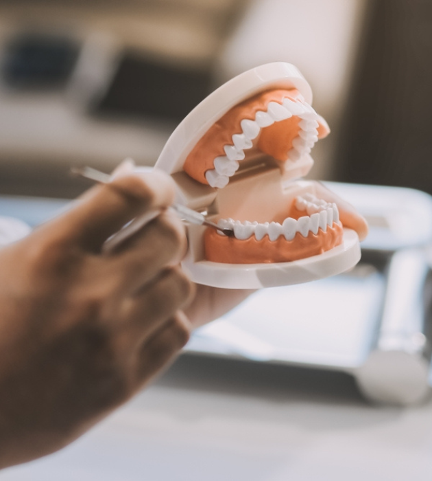 Immediate tooth replacement